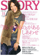 �\��